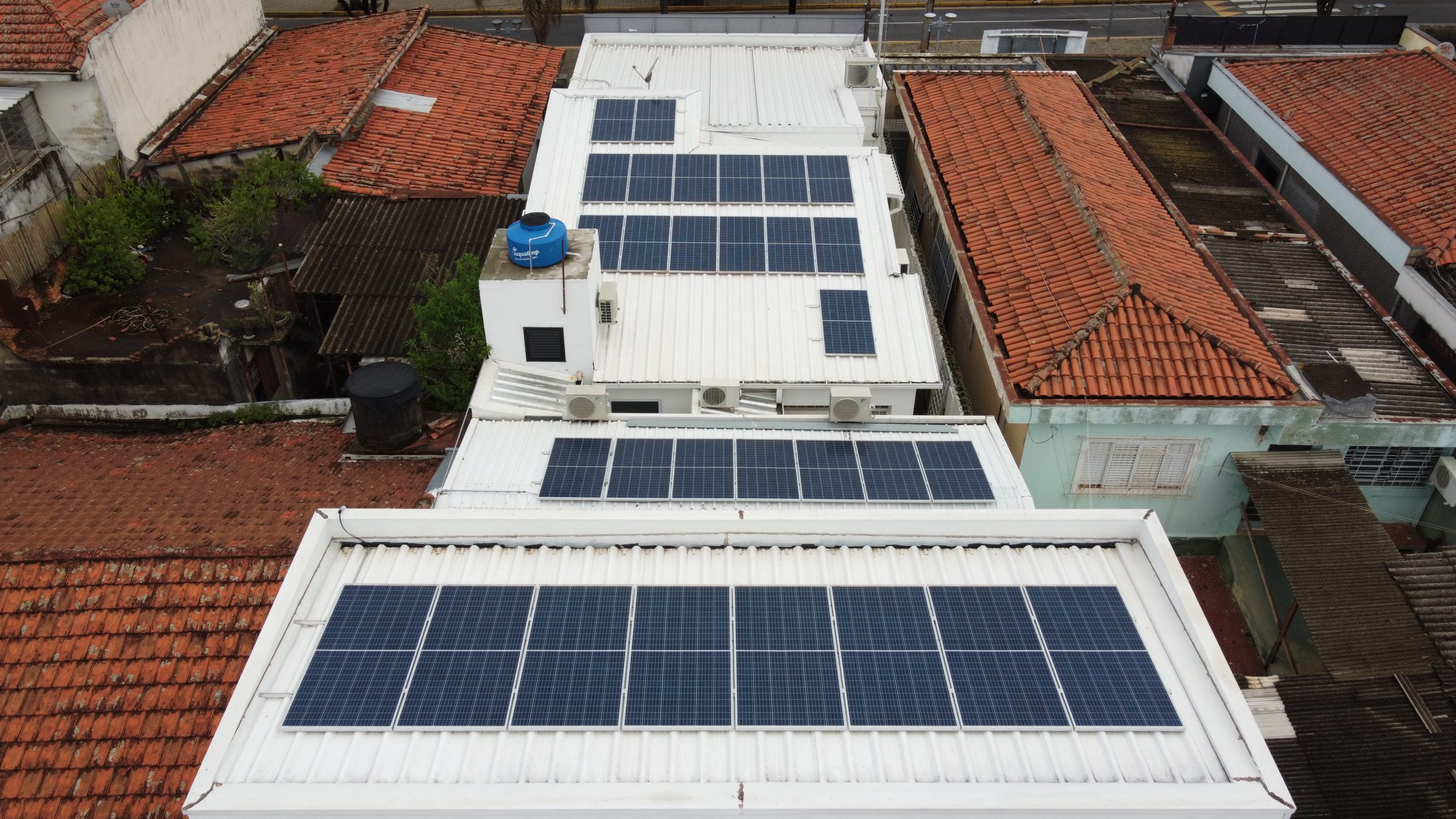 Sistema Comercial 10,05 kWp