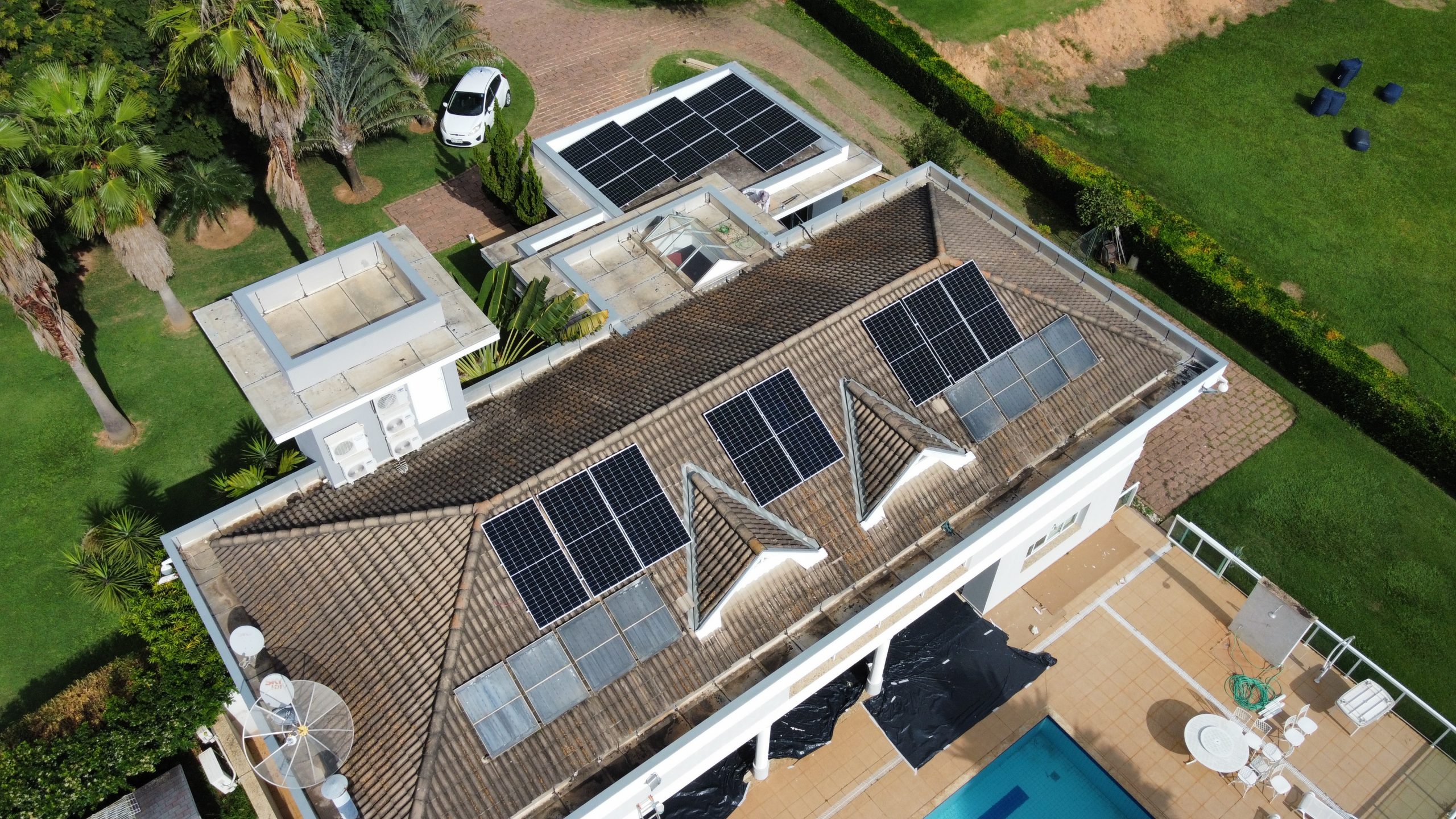 Leia mais sobre o artigo Sistema Residêncial 10,08 kWp
